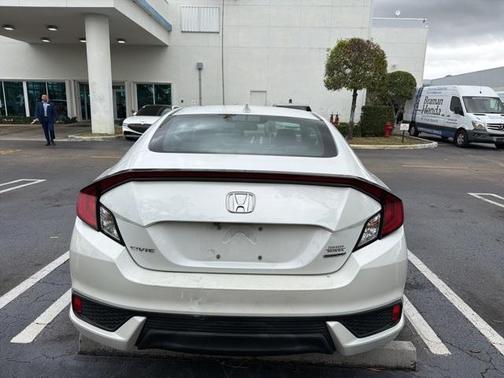 2018 Honda Civic Touring