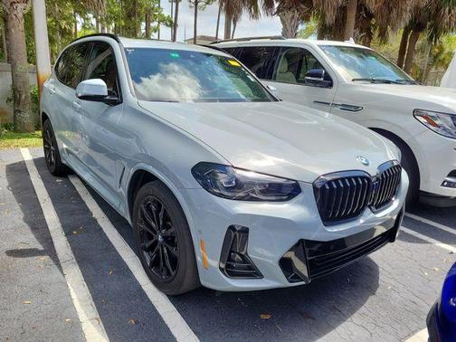 Gray Metallic 2024 BMW X3 sDrive30i