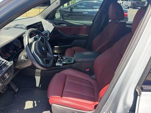 Gray Metallic 2024 BMW X3 sDrive30i