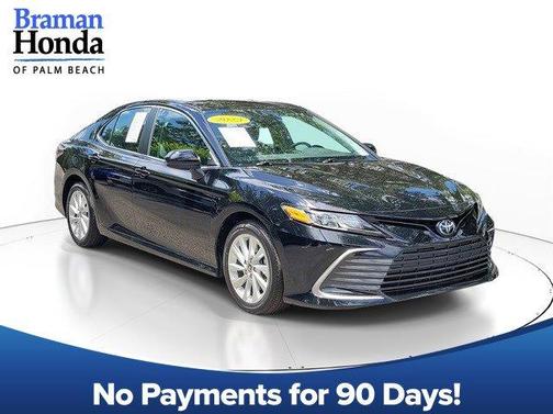 2023 Toyota Camry LE