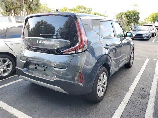 2023 Kia Soul LX