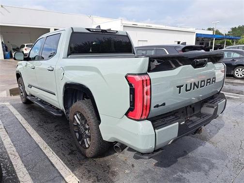 2024 Toyota Tundra Platinum