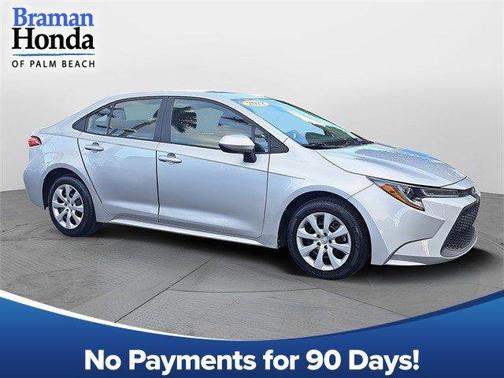 2022 Toyota Corolla LE