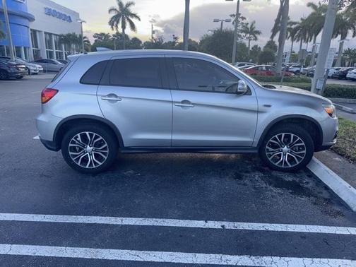 2019 Mitsubishi Outlander Sport 2.0 ES