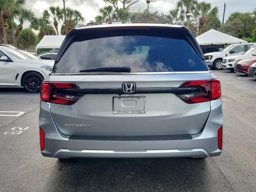 Solar Silver Metallic 2026 Honda Odyssey EX-L