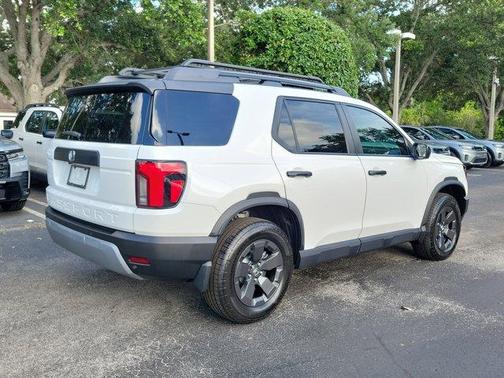 Platinum White Pearl 2026 Honda Passport RTL