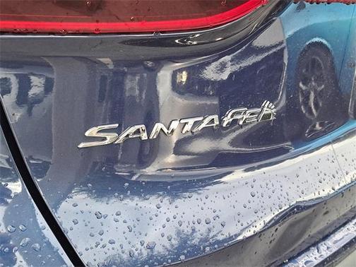 2023 Hyundai SANTA FE SE