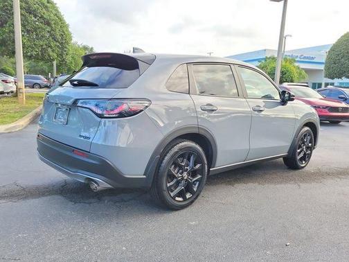 Urban Gray Pearl 2025 Honda HR-V Sport