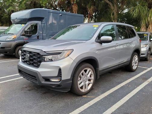 Lunar Silver Metallic 2025 Honda Passport EX-L