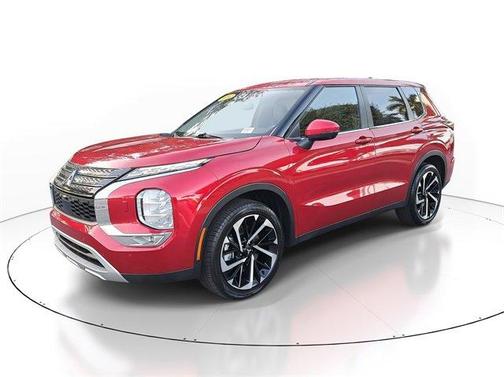 2024 Mitsubishi Outlander SE