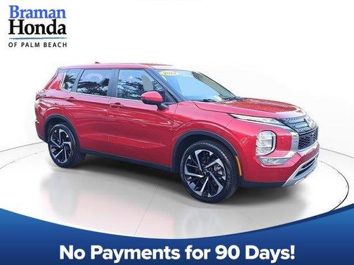 2024 Mitsubishi Outlander SE