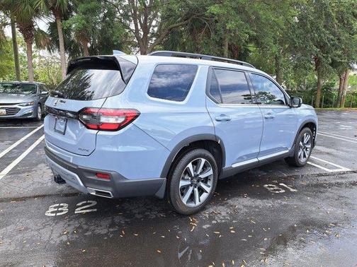 2025 Honda Pilot Elite