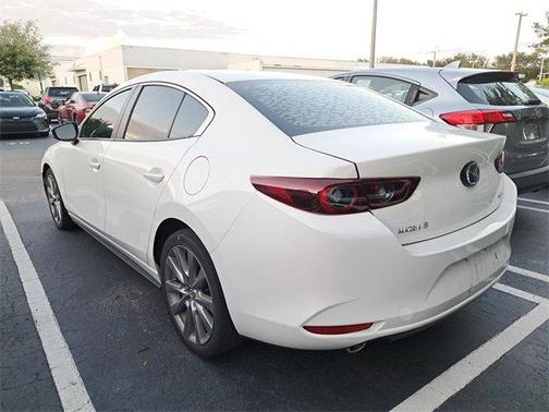 2022 Mazda Mazda3 FWD w/Preferred Package