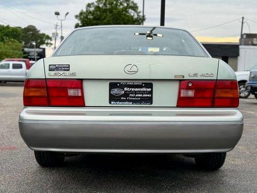 1997 Lexus LS 400 Base