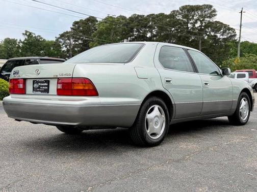 1997 Lexus LS 400 Base