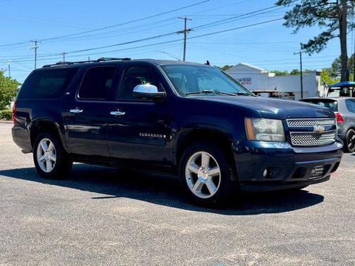 Dark Blue Metallic 2008 Chevrolet Suburban 1500 LTZ