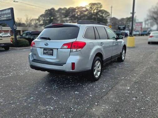 2013 Subaru Outback 2.5i Limited