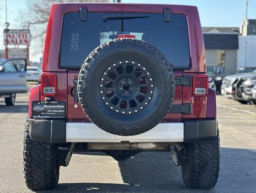 2012 Jeep Wrangler Unlimited Sahara