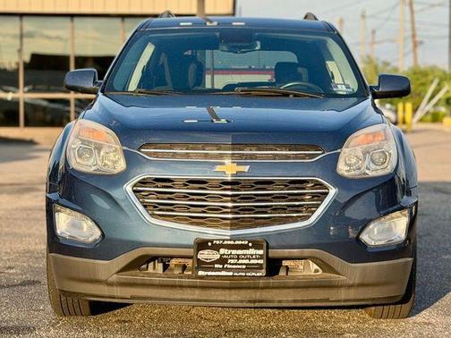 Patriot Blue Metallic 2017 Chevrolet Equinox 1LT