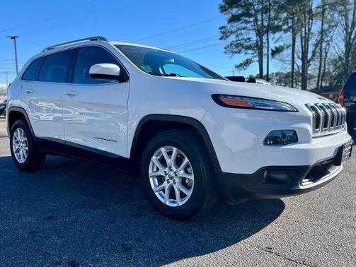 2015 Jeep Cherokee Sport