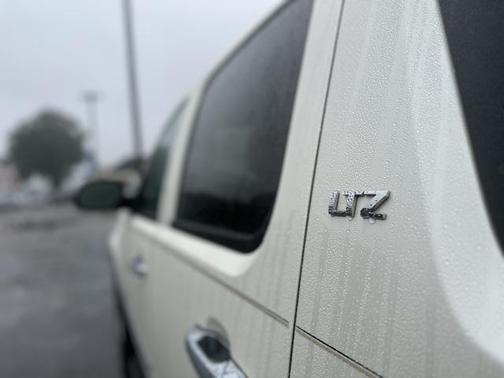 2011 Chevrolet Avalanche 1500 LTZ
