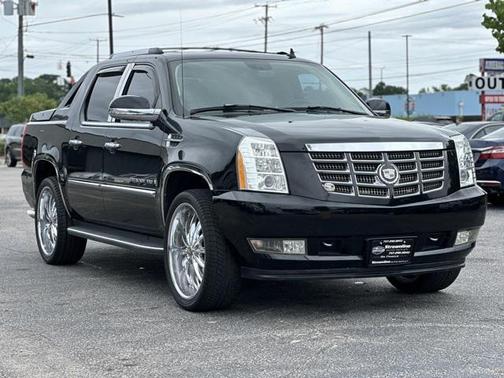 2008 Cadillac Escalade EXT Base