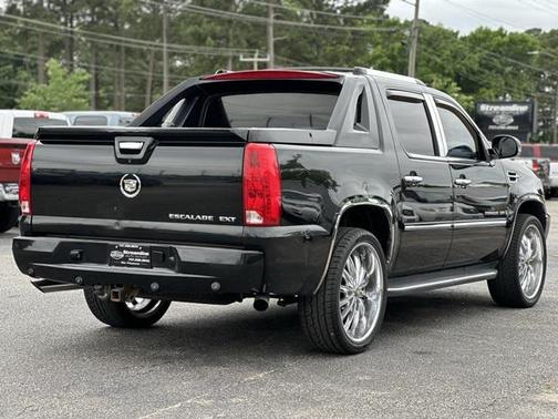 2008 Cadillac Escalade EXT Base