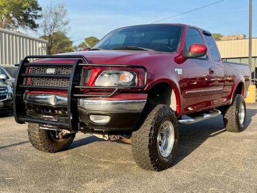 2002 Ford F-150 Lariat SuperCab