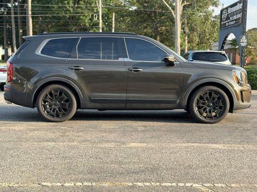 Dark Moss 2021 Kia Telluride SX
