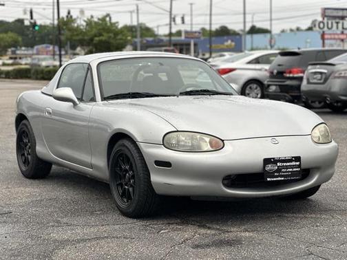 1999 Mazda MX-5 Miata Base