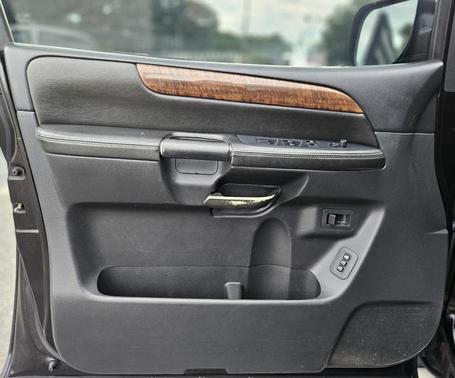 2010 Nissan Armada Platinum