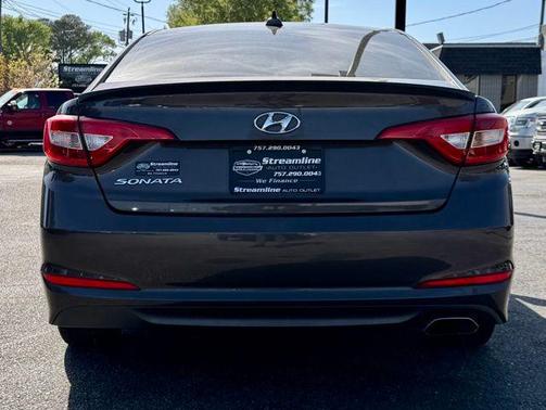 Dark Truffle 2017 Hyundai SONATA SE