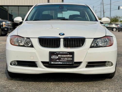 White 2007 BMW 328 328xi