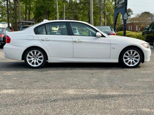 White 2007 BMW 328 328xi