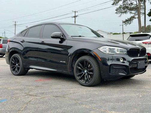 Black Sapphire Metallic 2018 BMW X6 sDrive35i