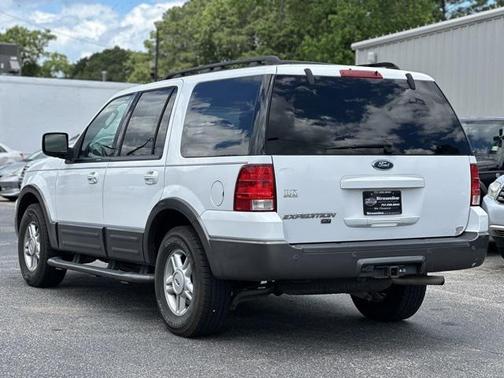 Oxford White Clearcoat 2005 Ford Expedition XLT