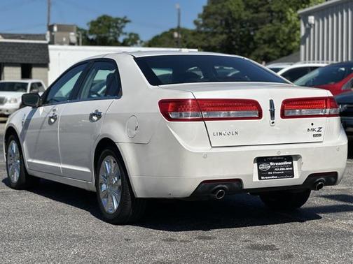 2010 Lincoln MKZ Base
