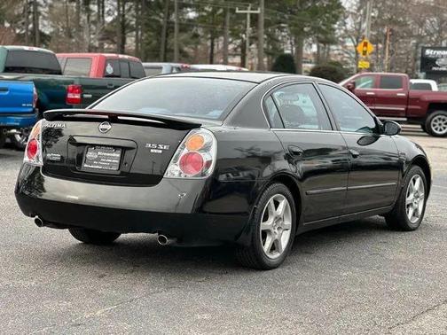 2004 Nissan Altima 3.5 SE