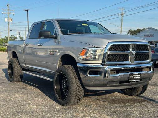 Bright Silver Metallic Clearcoat 2016 RAM 2500 SLT