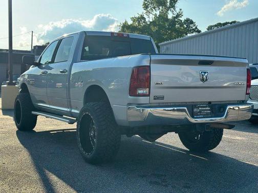 Bright Silver Metallic Clearcoat 2016 RAM 2500 SLT