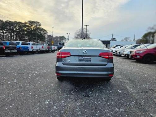 2015 Volkswagen Jetta 1.8T SE