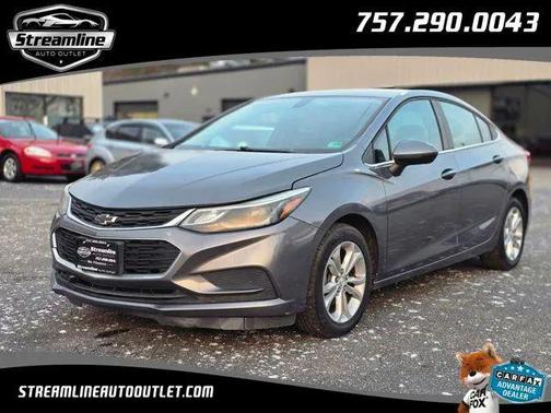 Steel Gray Metallic 2019 Chevrolet Cruze LT