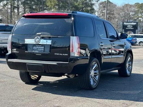 2011 Cadillac Escalade Platinum Edition