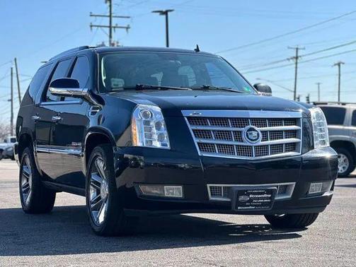 2011 Cadillac Escalade Platinum Edition