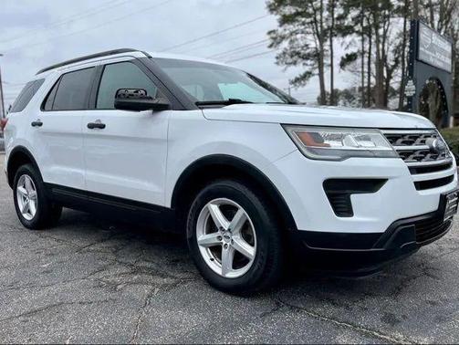 2019 Ford Explorer Base