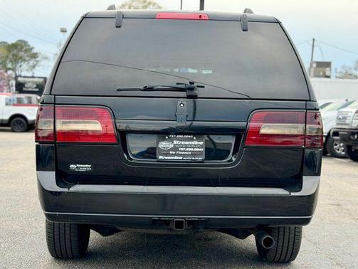 2008 Lincoln Navigator Base