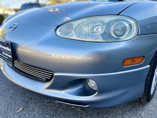 2002 Mazda MX-5 Miata Base