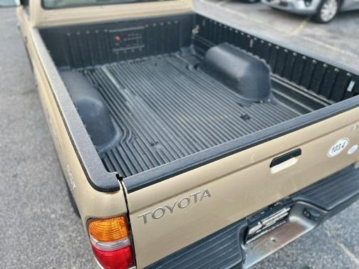 2001 Toyota Tacoma Base