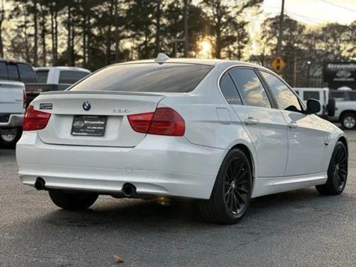 2011 BMW 335 335i