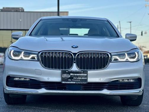 2016 BMW 750 i xDrive